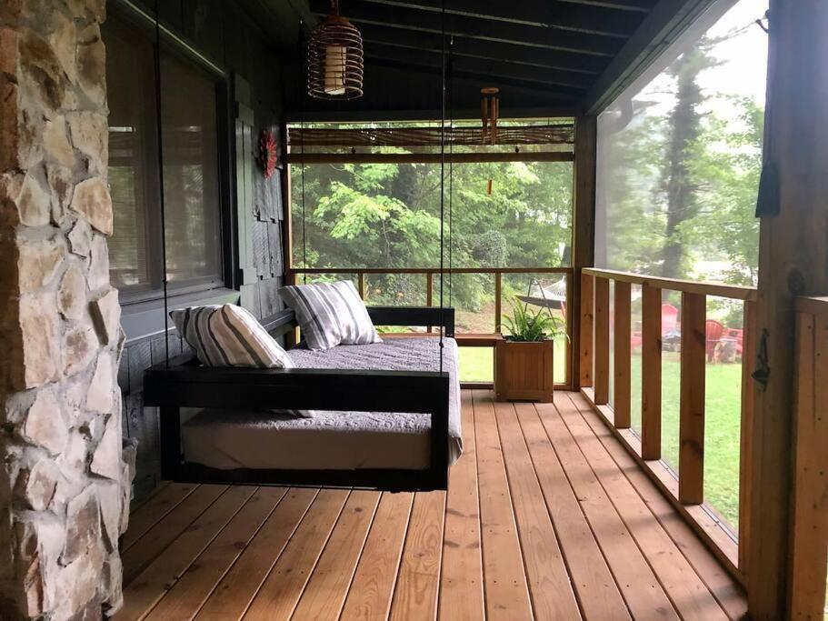 Butler Cabin At The Cove At Watauga Lake מראה חיצוני תמונה