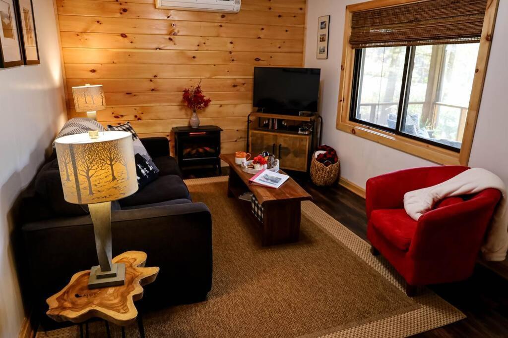 Butler Cabin At The Cove At Watauga Lake מראה חיצוני תמונה