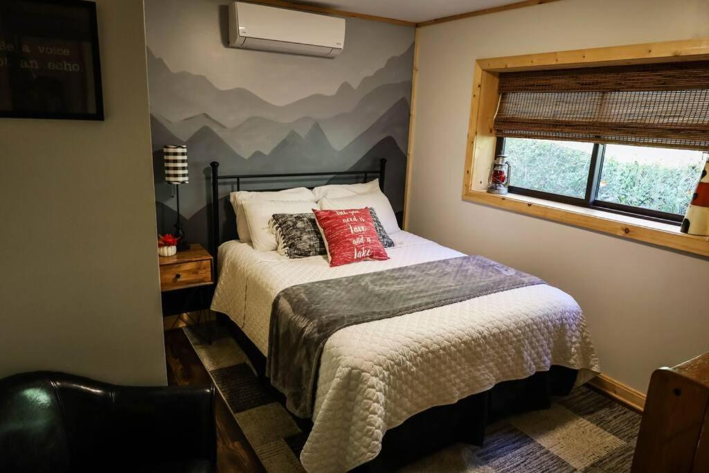 Butler Cabin At The Cove At Watauga Lake מראה חיצוני תמונה