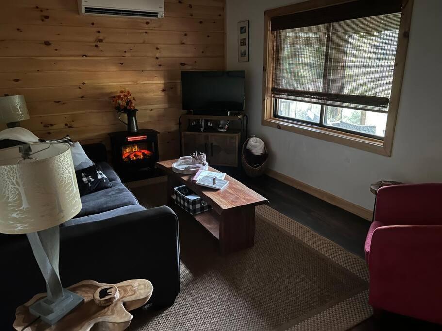 Butler Cabin At The Cove At Watauga Lake מראה חיצוני תמונה